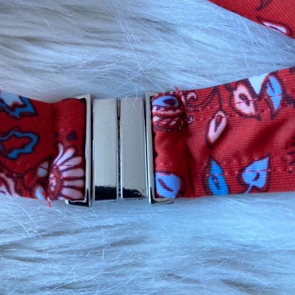 MinkPink Red Strapless Floral Bandeau Bikini Top Sz L - Picture 6 of 11